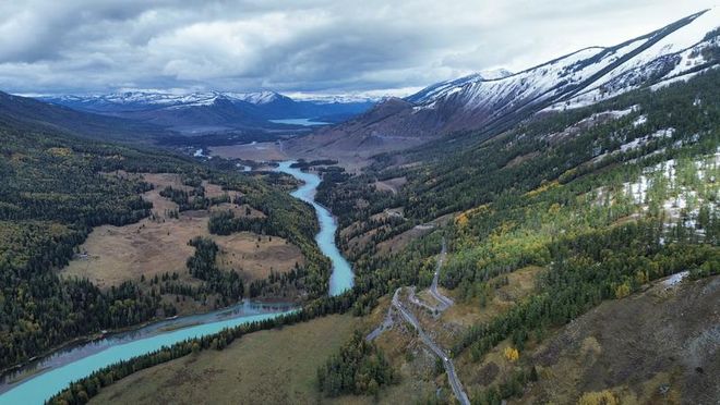 用?十大必去景点纯玩跟团旅行社前十指南pg电子模拟器电脑版新疆旅游15天费(图6) 用?十大必去景点纯玩跟团旅行社前十指南pg电子模拟器电脑版新疆旅游15天费(图6)